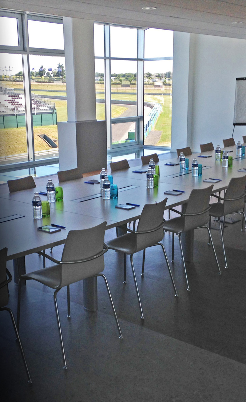 espaces de travail, Circuit de Nevers Magny-Cours