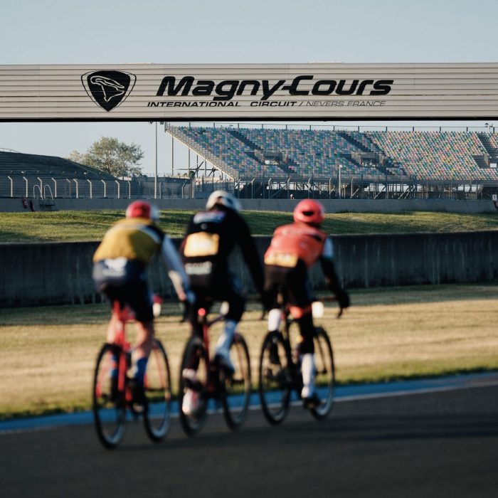 12 HEURES VELO, Circuit de Nevers Magny-Cours