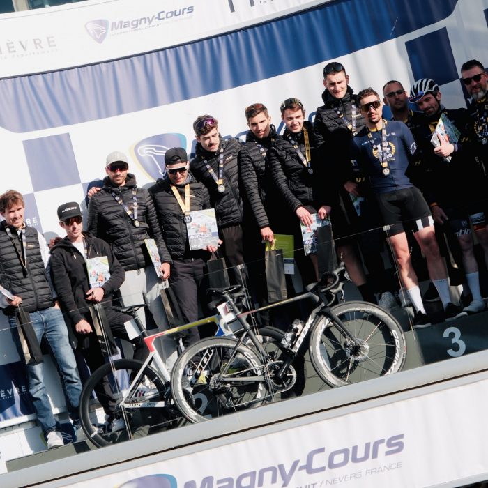 12 HEURES VELO, Circuit de Nevers Magny-Cours