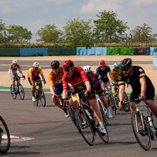 12 heures v&eacute;lo, Circuit de Nevers Magny-Cours