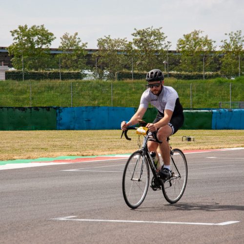 12 heures v&eacute;lo, Circuit de Nevers Magny-Cours